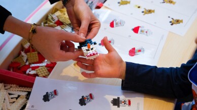LEGO Türkiye ile sürprizli yılbaşı ağacı deneyimi