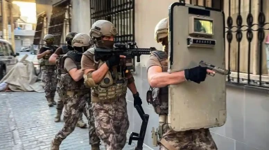 Zehir tacirlerine geçit yok! Narkoçelik operasyonunda 2 ton uyuşturucu ele geçirildi!