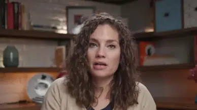 Kırmızı bültenle aranan Salih Müslim ile röportaj yapan Nevşin Mengü gözaltına alındı