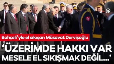 Meclis'te urgan fırlatan Dervişoğlu, Bahçeli ile tokalaşmasında sorun görmedi