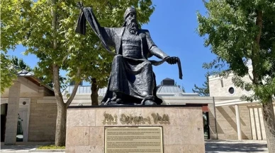 Ahilik haftasında esnaflara plaket ve teşekkür