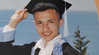 Kavşakta can pazarı! Motosikletli gencin acı sonu