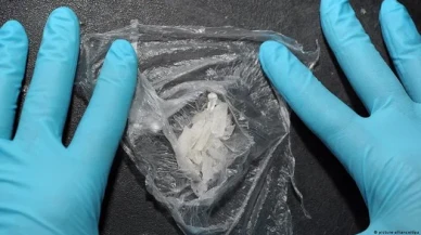 Rahleye gizlenmiş 7 kilo 350 gram metamfetamin ele geçirildi