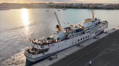 İsrail’in alıkoyduğu 3 Türk milletvekili Tel Aviv’e getirildi!