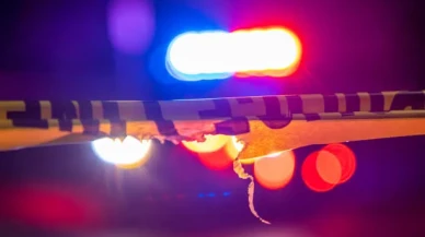 Darbettiği kız kardeşinin üzerine kaynar su döküp özür diletti