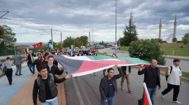 OMÜ Öğrencilerinden Gazze için vicdan yürüyüşü: 'Zulme sessiz kalmayacağız'