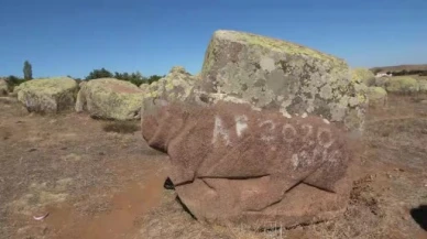 3 bin 200 yıllık tarihi Hitit atölyesi kaçak kazı yapanların talanına uğruyor