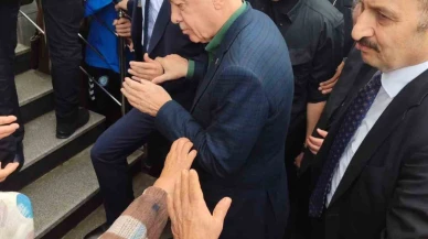 Cumhurbaşkanı Erdoğan Rize’de cuma namazını kıldı, memlektinde vatandaşlarla buluştu!