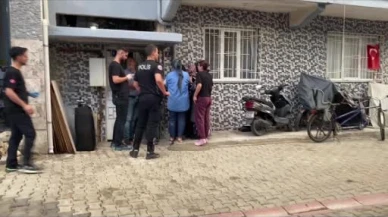 Evinde başından vurulmuş halde bulundu