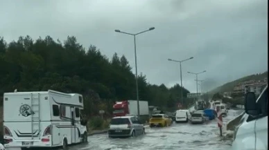 Muğla'da sağanak yağış hayatı felç etti: AFAD ekipleri seferber oldu!