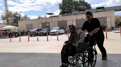 Piknik yaparken yılan ısırdı, hastaneye kaldırıldı