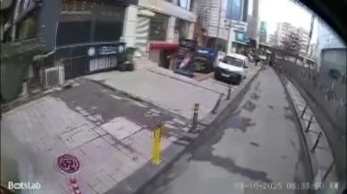 Şişli’de rezidans inşaatında vinç devrildi: Yurt binasına çarptı, facia kıl payı atlatıldı!