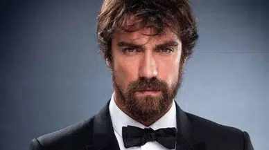 Yakışıklı, yetenekli, bir de ödüllü... İbrahim Çelikkol’a uluslararası alkış!