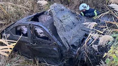 O virajdan geri dönemediler: Tokat'ta feci kaza!