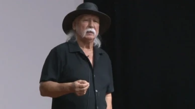 Şener Üşümezsoy uyardı: 'Bunlar artçı değil, yeni depremin işaretleri'