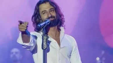 Harbiye konseri unutulmaz oldu! Koray Avcı’dan yeni şarkı sürprizi ve göz dolduran sözler!