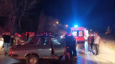 Kafa kafaya çarpışma! Kozan’da trafik kazası panik yarattı
