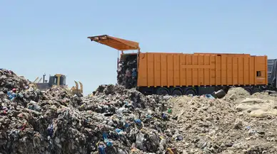 Meclise sunulan çöp protokolü tartışmayı alevlendirdi