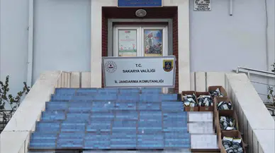 Kaçak tütün oyunu bitti! Jandarma 3’te 3 yaptı...