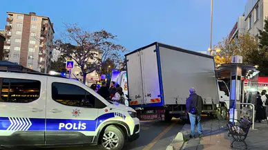 Ataşehir’de korku dolu anlar: Kontrolden çıkan kamyon dehşet saçtı!