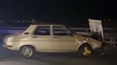 Otomobil bariyerlere saplandı! Hastaneden acı haber geldi...