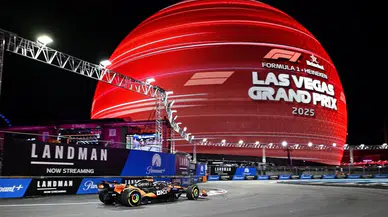 Russell’dan gövde gösterisi: McLaren için alarm zilleri Las Vegas’ta çaldı!