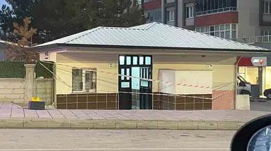 İbadetten çıktı, hedef haline geldi... Kutsal mekanın gölgesinde kanlı saldırı!