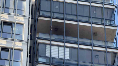 Gökdelen tepesinde yaşam savaşı: Başakşehir’in göbeğinde yangın alarmı!