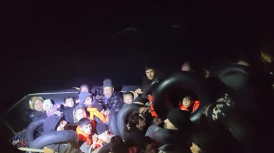 İzmir açıklarında ölümle burun buruna! Son anda kurtarıldılar...