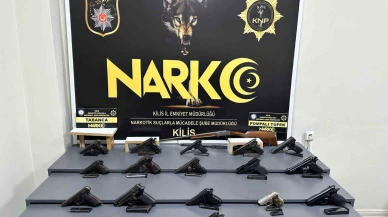 Tırdaki gizli bölmeden çıkanlar ağızları açık bıraktı!