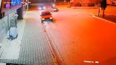 Korkunç çarpışma anı kamerada! Her şey saniyeler içinde oldu