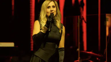 Lara Fabian İstanbul’da göz kamaştırdı: Eşsiz performans, zarif sahne