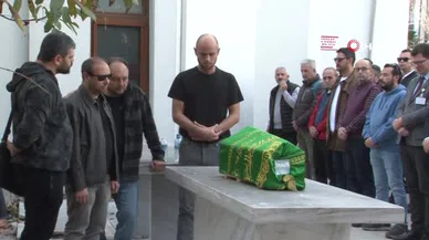 Ailenin acı günü: Minik Kaan yürekleri dağlayan hüzünle uğurlandı