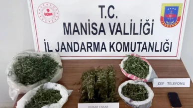 Jandarma göz açtırmadı! Binlerce hap, kilolarca esrar...