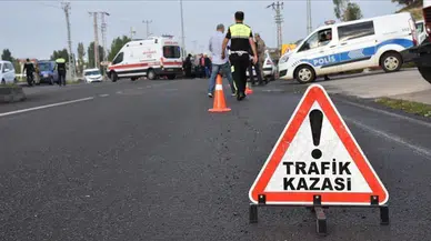 Takla atan araçtan savrulan genç kızın ardında kalan sarsıcı tablo