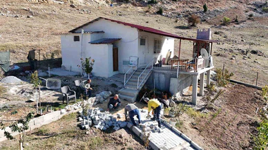 Tarsus’ta örnek hizmet: Engelli bireyin talebi mahalleye güvenli yol getirdi