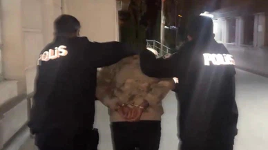 Temizlikçi kılığındaki hırsıza suçüstü: Takılarla kıskıvrak yakalandı!