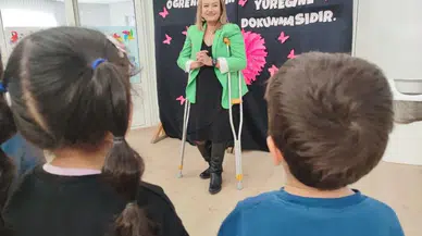 Doğuştan engelli Hilal Hoca, azmiyle zirveye ulaştı!