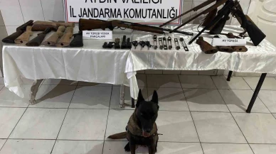Bomba köpekleriyle arama! Şok eden silah koleksiyonu