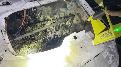 Kahramanmaraş’ta elektrikli otomobil alev aldı: Otopark savsaş alanına döndü