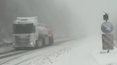 Bolu Dağı’nda beyaz örtü: Kar geldi, tempo yükseldi, ekipler sahaya indi!