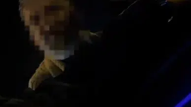 Engelli olduğunu söyledi, trafikte yumruk yedi... O anlar kamerada!