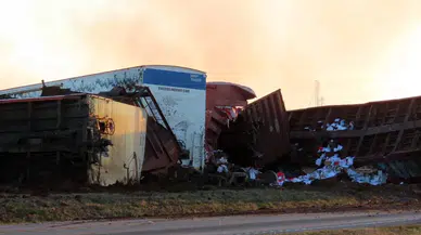 ABD’de tren kazası sonrası tahliye: 'Evlerinizi boşaltın' uyarısı!