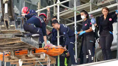 Metrelerce yüksekten beton zemine: Antalya’da yürekleri ağza getiren kaza!