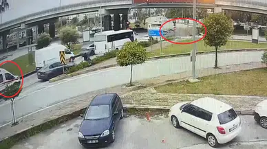Antalya'da kırmızı ışıkta felaket... Ambulansa yol açarken can pazarı yaşandı!