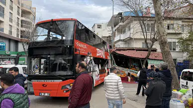 Bursa'da yokuşu gören otobüs şahlandı, manava daldı!
