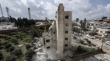 Kudüs’te yıkım dalgası: Silvan’da büyük bina yıkıldı