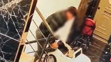 Mersin'de akılalmaz hırsızlık! Çocukların akülü arabasını çalan zanlılar kameraya yakalandı