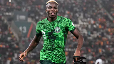 Osimhen oyundan alındı, tepkisi gecenin önüne geçti!