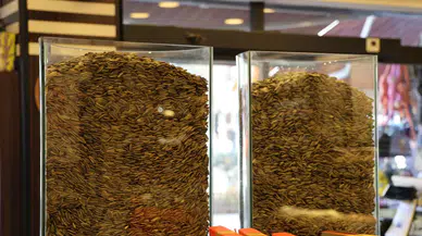 Zam bekleniyordu, esnaf ters köşe yaptı... Kırşehir’de fiyatlar yerinden oynamadı!